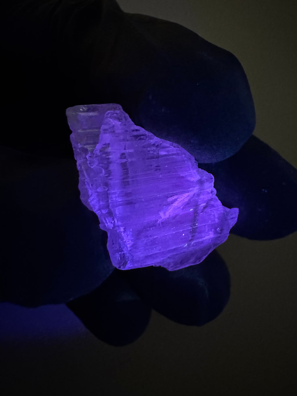 Spodumene (Kunzite)