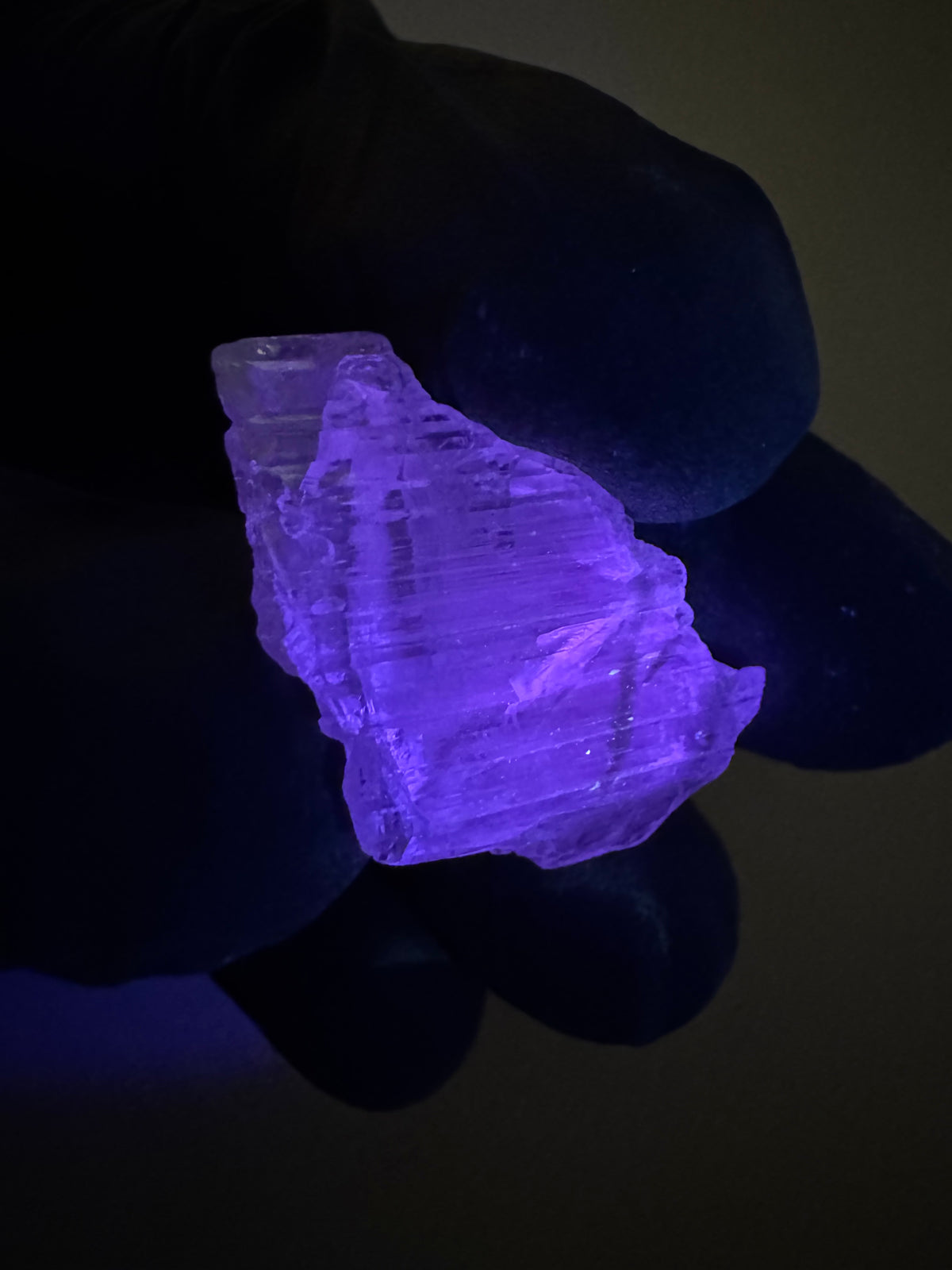 Spodumene (Kunzite)